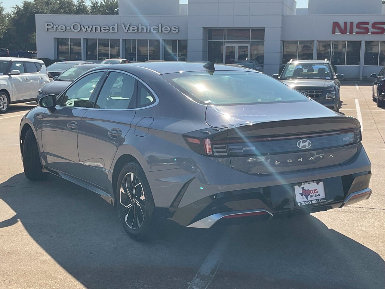 Used 2025 Hyundai Sonata SEL FWD image 6