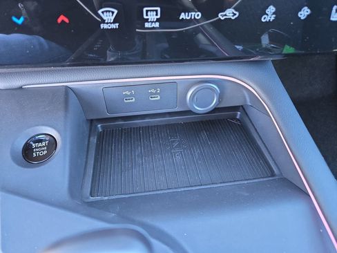 New 2026 Nissan Sentra SV w/ SV Convenience Package FWD image 27