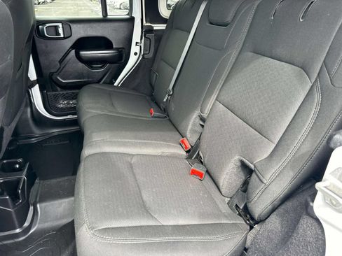 Used 2021 Jeep Wrangler Unlimited Sport w/ Cold Weather Group AWD/4WD image 23