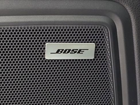 New 2026 Porsche Macan image 17