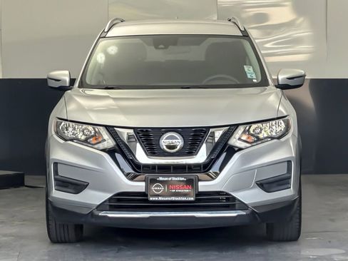 Used 2020 Nissan Rogue SV FWD image 8