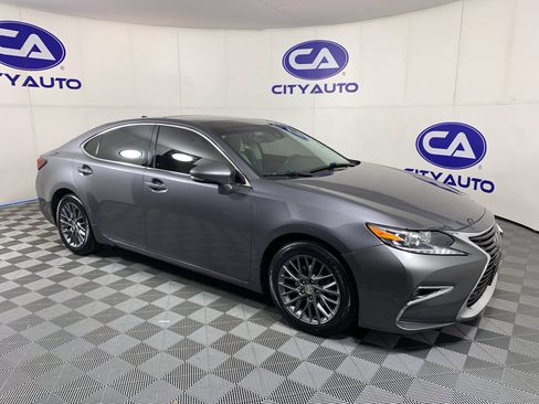 Used 2018 Lexus ES 350 w/ Navigation System Package FWD image 1