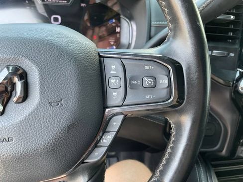 Used 2024 RAM 3500 Limited AWD/4WD image 27