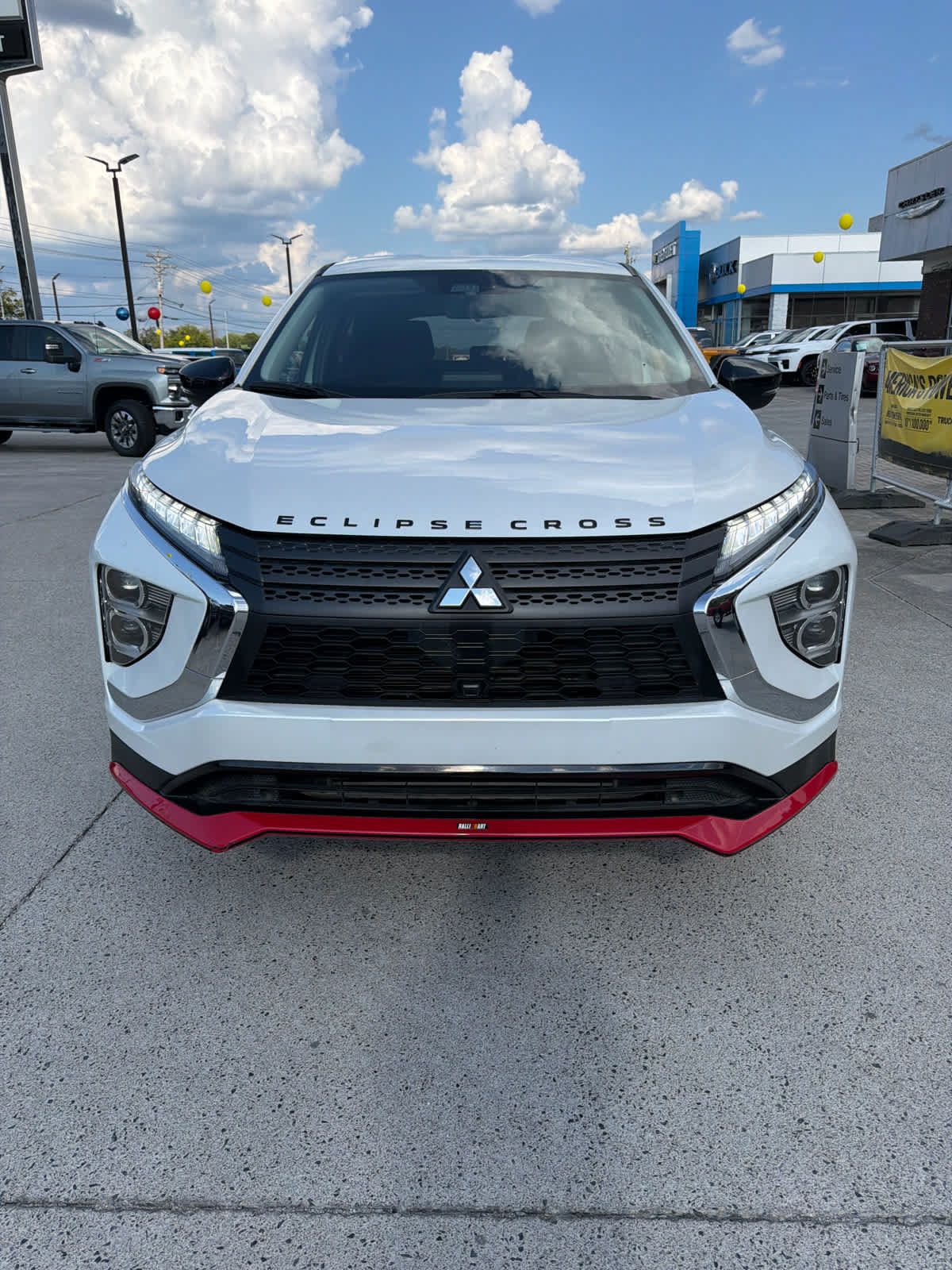 Used 2023 Mitsubishi Eclipse Cross LE AWD/4WD image 3