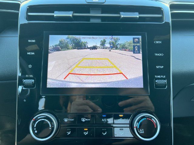 Used 2022 Hyundai Santa Cruz SE AWD/4WD image 24