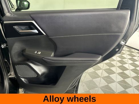 Used 2024 Mitsubishi Outlander SE AWD/4WD image 28