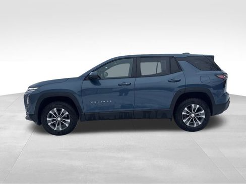Used 2026 Chevrolet Equinox LT AWD/4WD image 29