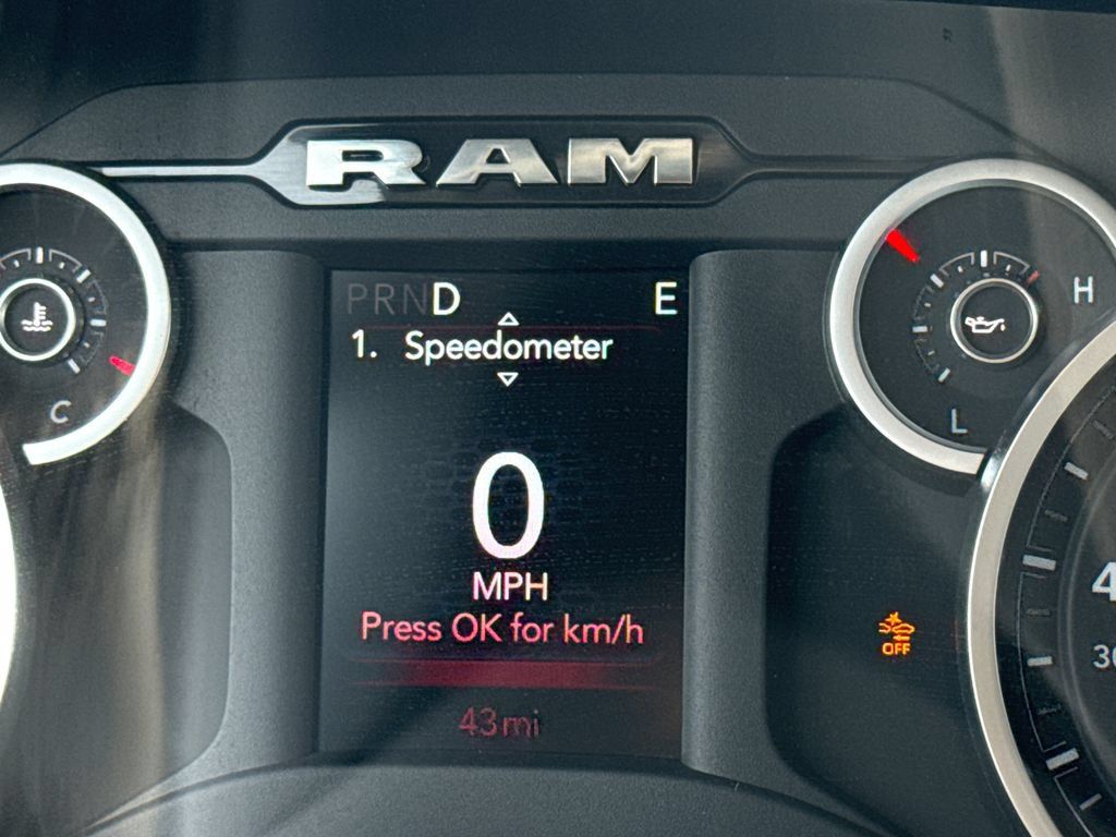 New 2026 RAM 3500 Big Horn AWD/4WD image 30