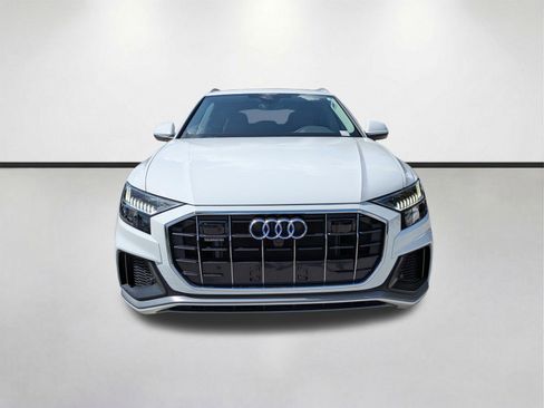 Used 2023 Audi Q8 Premium Plus AWD/4WD image 3