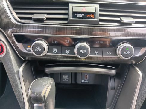 Used 2018 Honda Accord Sport image 23