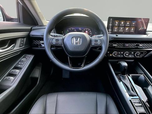 Used 2024 Honda Accord EX-L image 9