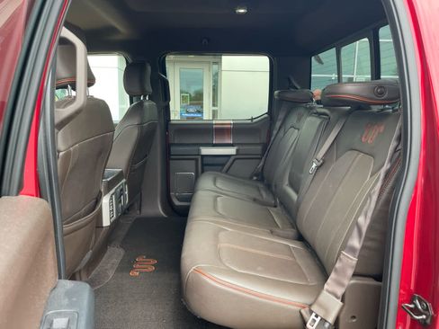 Used 2015 Ford F150 King Ranch w/ Equipment Group 601A Luxury AWD/4WD image 9