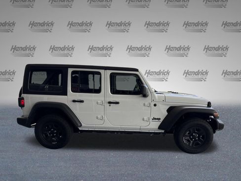 Used 2026 Jeep Wrangler Unlimited Sport AWD/4WD image 10