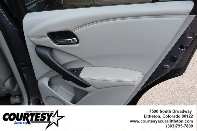 Used 2017 Acura RDX w/ Technology Package AWD/4WD image 33