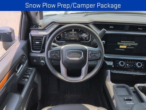 New 2026 GMC Sierra 3500 Denali w/ Denali Reserve Package AWD/4WD image 10