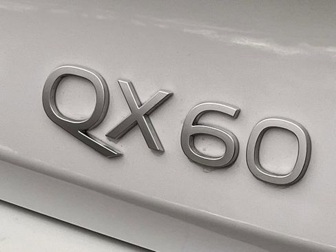 Certified 2026 INFINITI QX60 Luxe w/ Cargo Package image 32