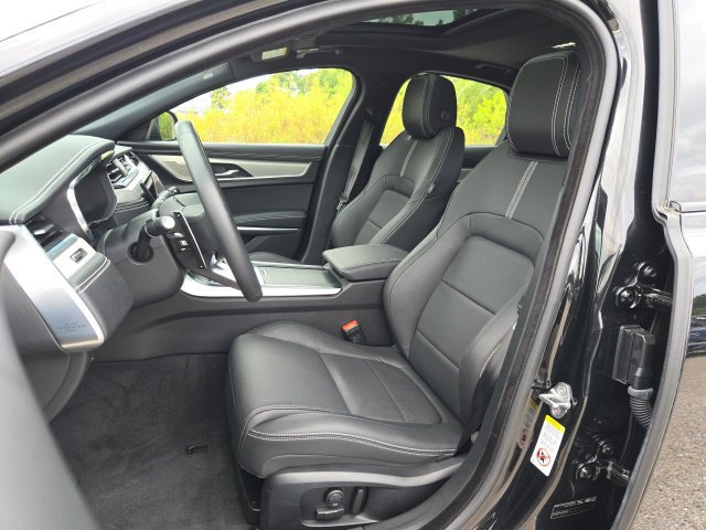Used 2024 Jaguar XF R-Dynamic SE AWD/4WD image 14