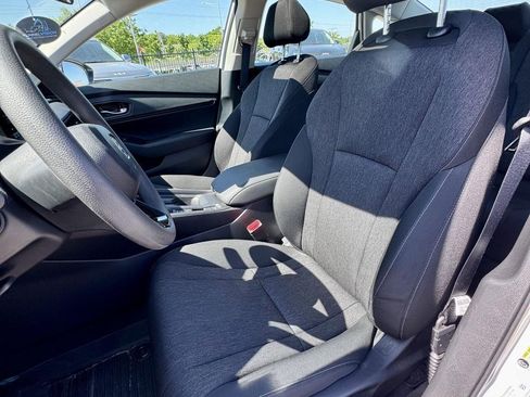 Used 2025 Honda Accord SE image 16