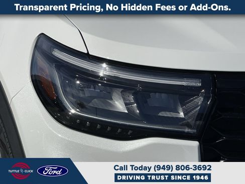 Used 2025 Ford Explorer ST AWD/4WD image 7