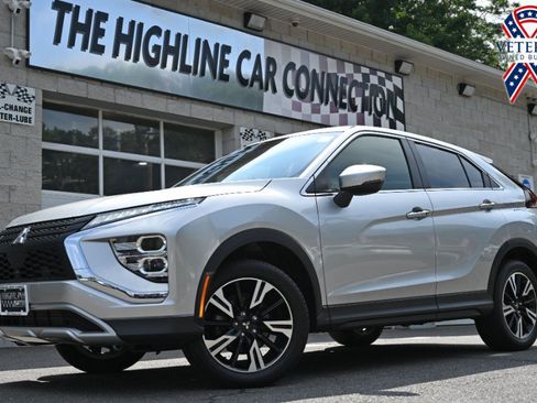 Used 2024 Mitsubishi Eclipse Cross SE AWD/4WD image 1