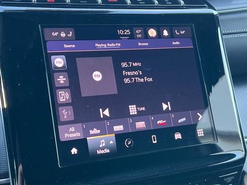 Used 2025 Jeep Grand Cherokee Altitude image 18