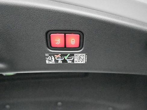 New 2026 Mercedes-Benz CLE 300 4MATIC Coupe image 24
