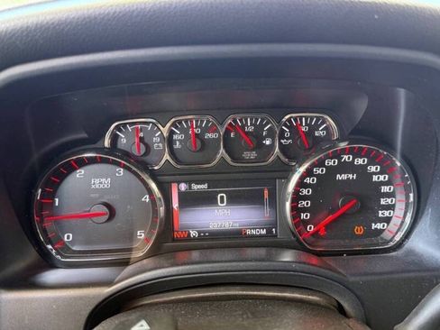 Used 2016 GMC Sierra 2500 SLT w/ Duramax Plus Package AWD/4WD image 11