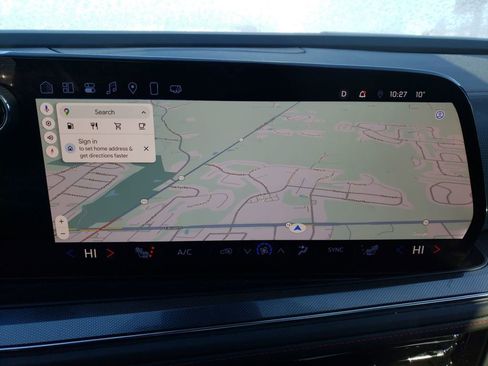 Used 2025 Chevrolet Suburban RST w/ RST Capability Package image 20