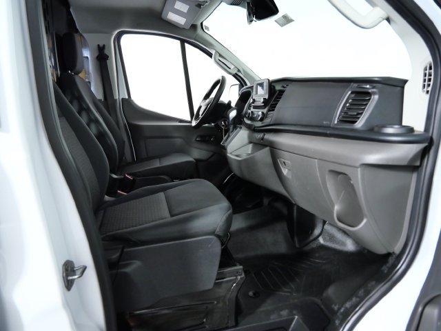 Certified 2025 Ford Transit 250 Low Roof w/ Exterior Upgrade Package RWD image 9
