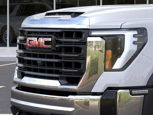 New 2025 GMC Sierra 2500 Pro image 13