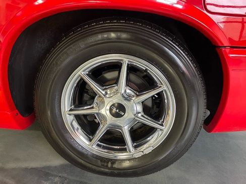 Used 2002 Cadillac Eldorado Collector's Edition image 17