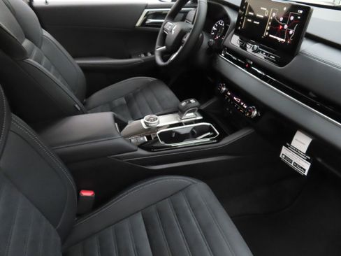 New 2026 Mitsubishi Outlander SE FWD image 24