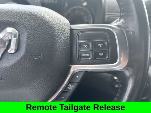 Used 2022 RAM 3500 Laramie AWD/4WD image 11