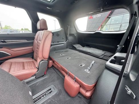 Used 2023 Kia Telluride SX Prestige AWD/4WD image 11