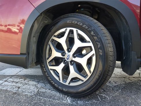 Used 2021 Subaru Forester Premium w/ Popular Package #1 image 32