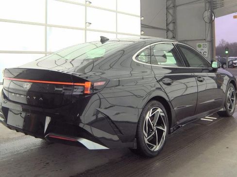 Used 2024 Hyundai Sonata SEL w/ Convenience Package image 2