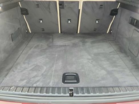 Used 2023 BMW iX xDrive50 w/ Premium Package image 15