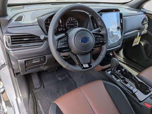 Used 2026 Subaru Forester Touring AWD/4WD image 3