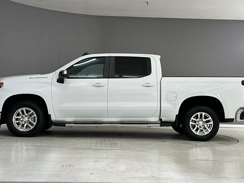 Used 2022 Chevrolet Silverado 1500 LT w/ Bed Protection Package RWD image 2