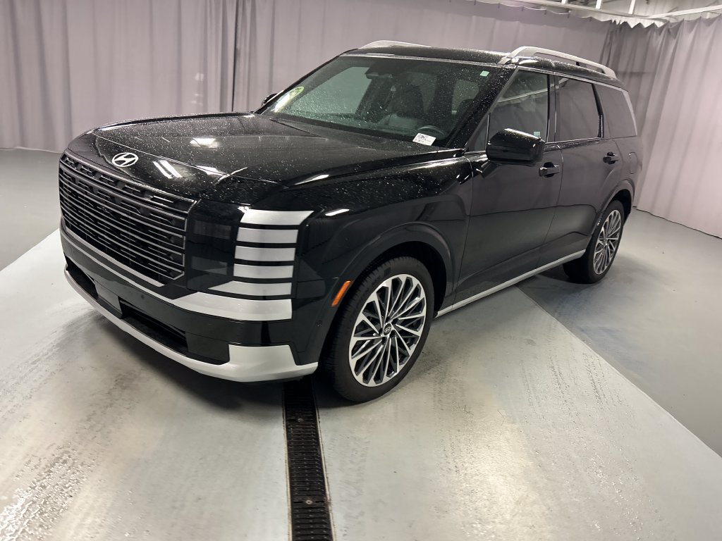 Used 2026 Hyundai Palisade Calligraphy AWD/4WD image 3