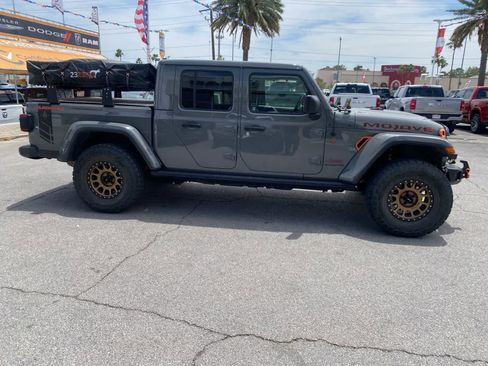 Used 2021 Jeep Gladiator Mojave AWD/4WD image 5