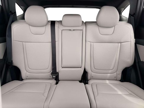 New 2026 Hyundai Tucson Limited FWD image 16