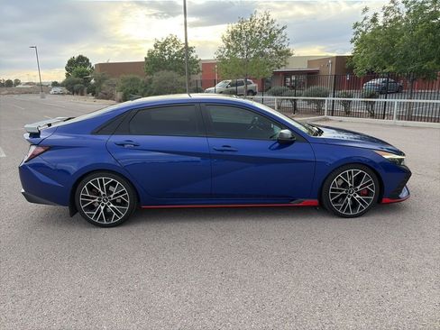 Used 2022 Hyundai Elantra N FWD image 2