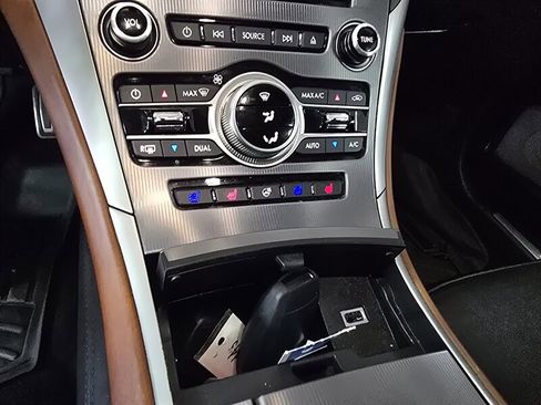 Used 2017 Lincoln MKZ Black Label w/ Technology Package image 20