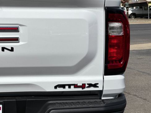 New 2024 GMC Canyon AT4X w/ AT4X AEV Edition image 29