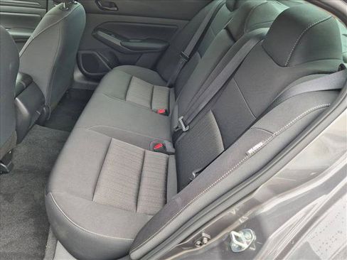 Certified 2025 Nissan Altima 2.5 S FWD image 17