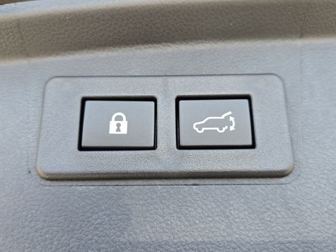 New 2025 Subaru Outback Wilderness image 17