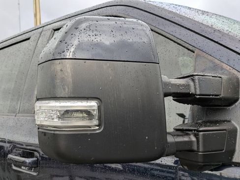 Used 2022 Ford F250 Lariat image 12