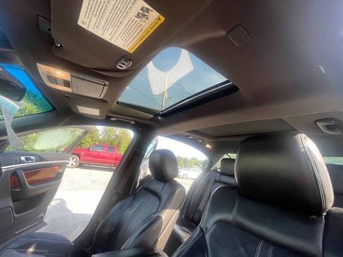 Used 2014 Lincoln MKS AWD w/ Equipment Group 101A image 15