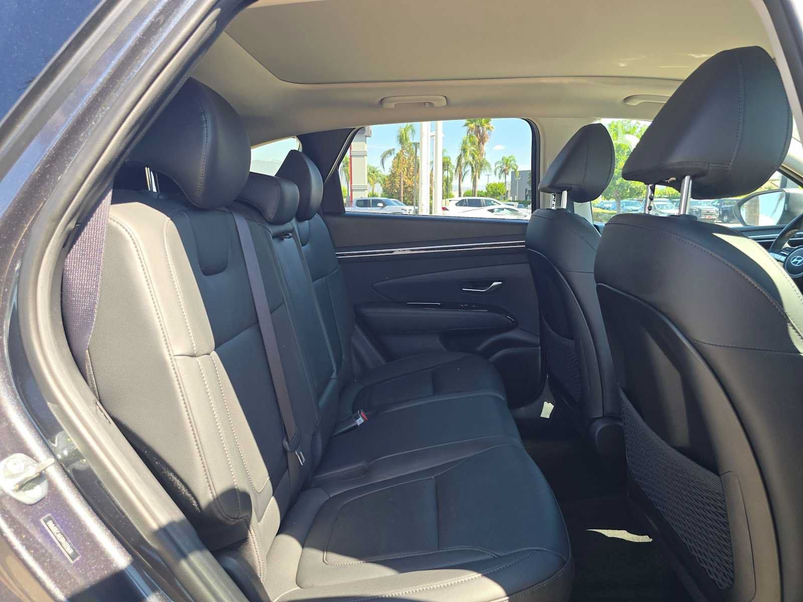 Used 2023 Hyundai Tucson Limited AWD/4WD image 12